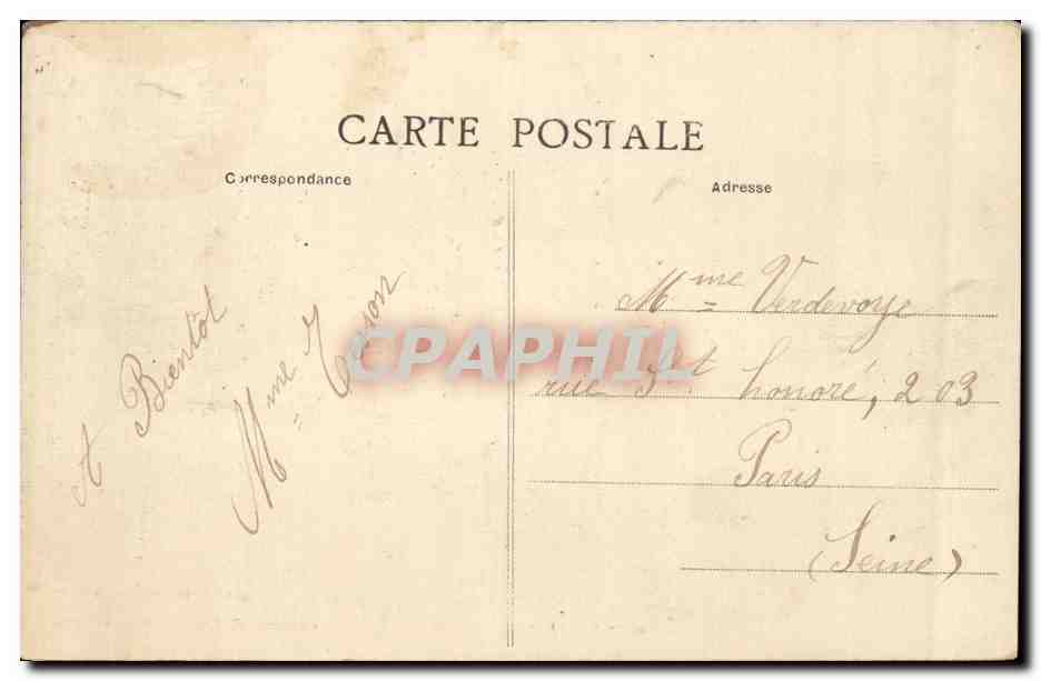 CPA Nantes Fontaine monumentale de la pace Royale Tres animee — Verso