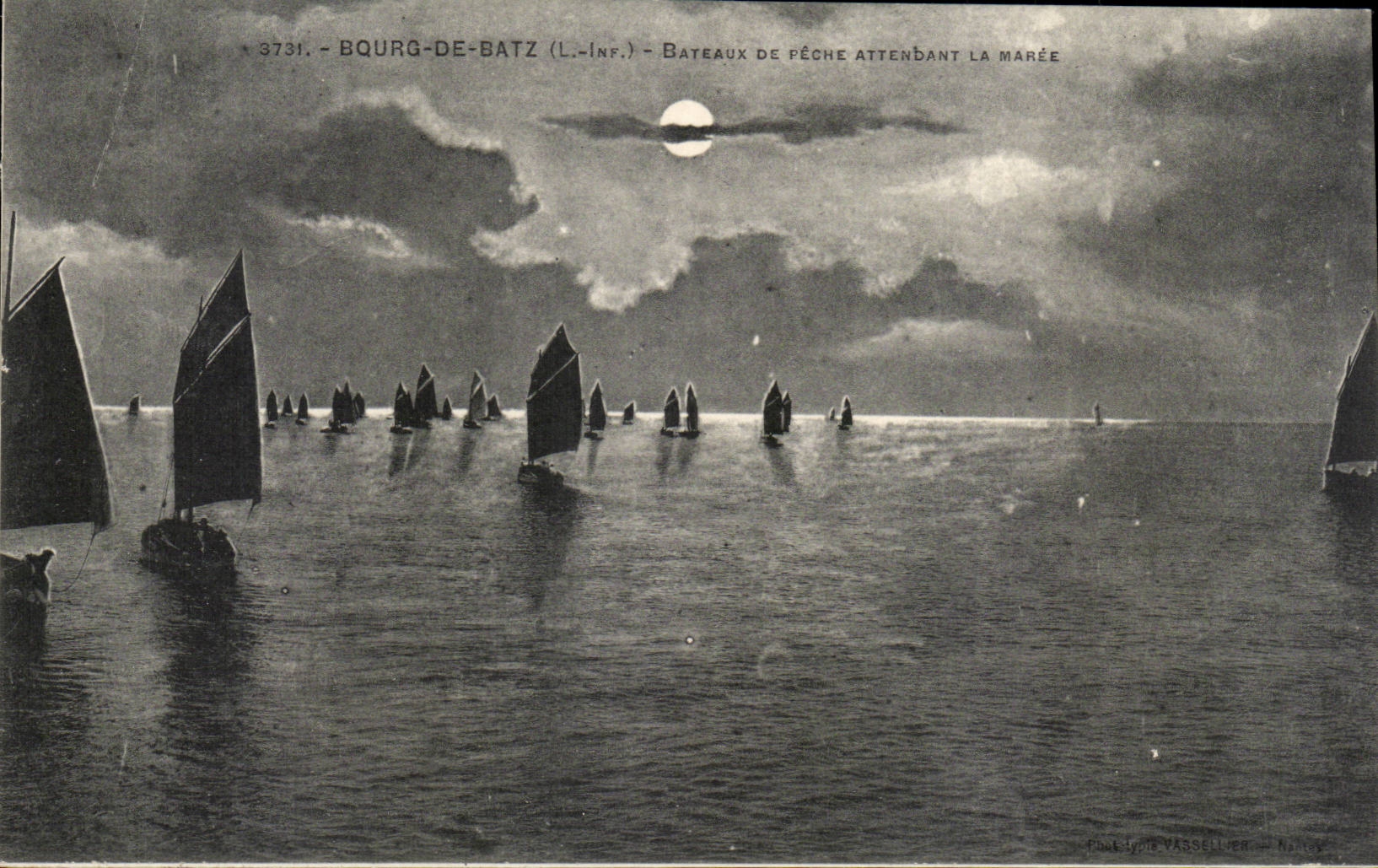 CPA Bourg de Batz Bateaux de peche attendant la maree