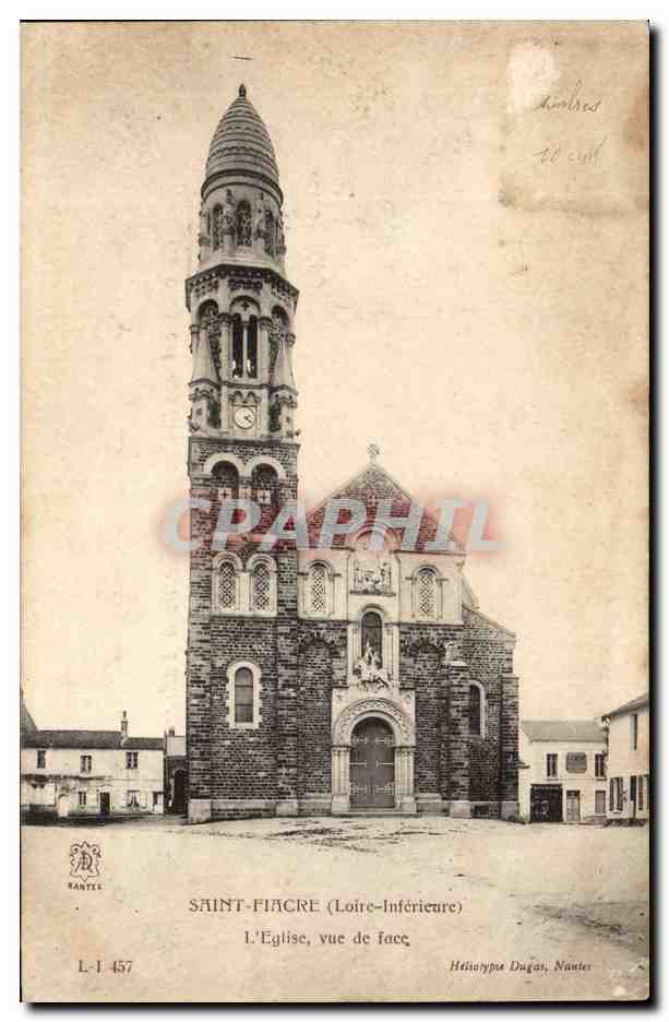 Saint Fiacre CPA L'eglise vue de face
