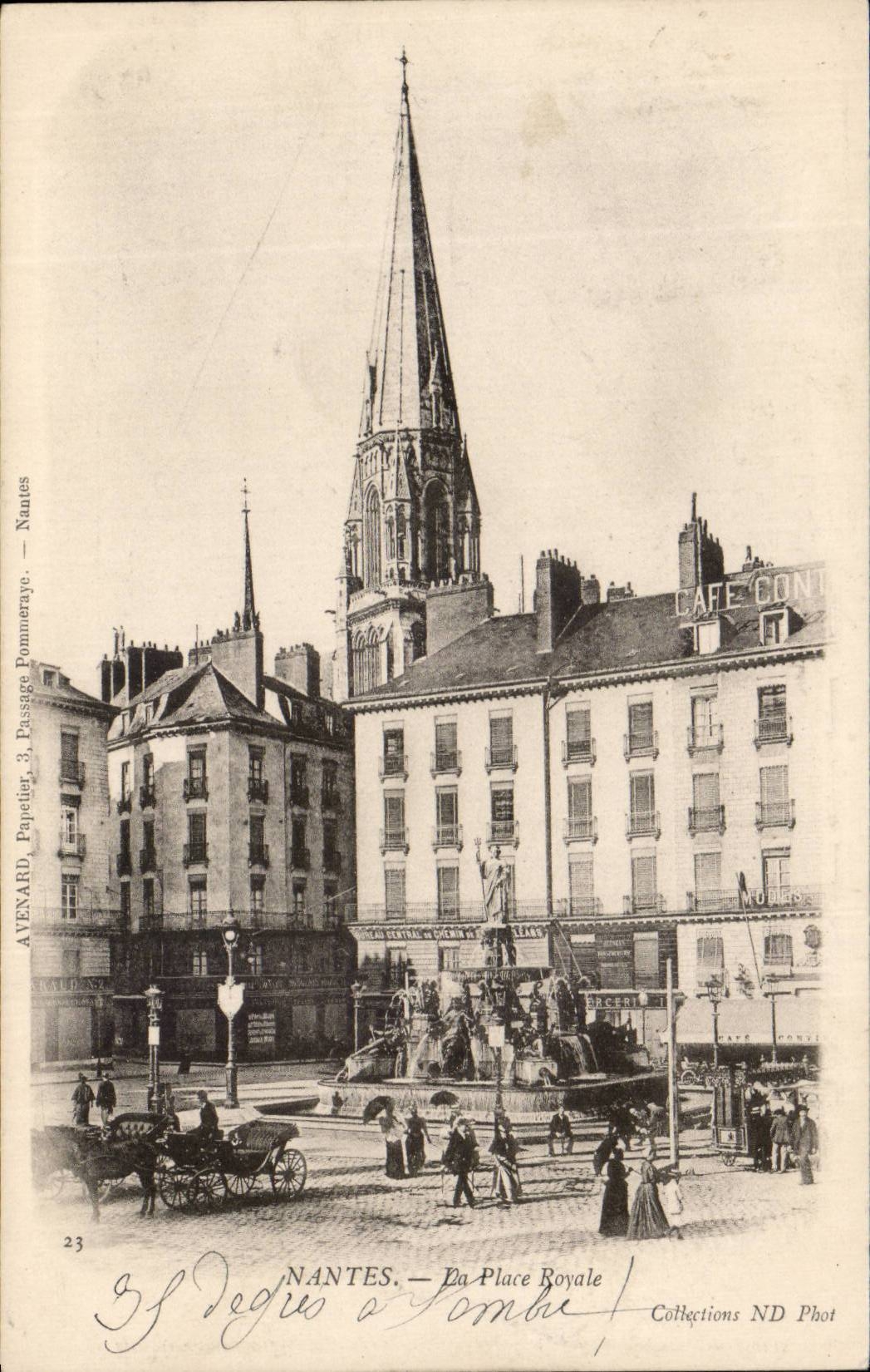 CPA Nantes La place royale