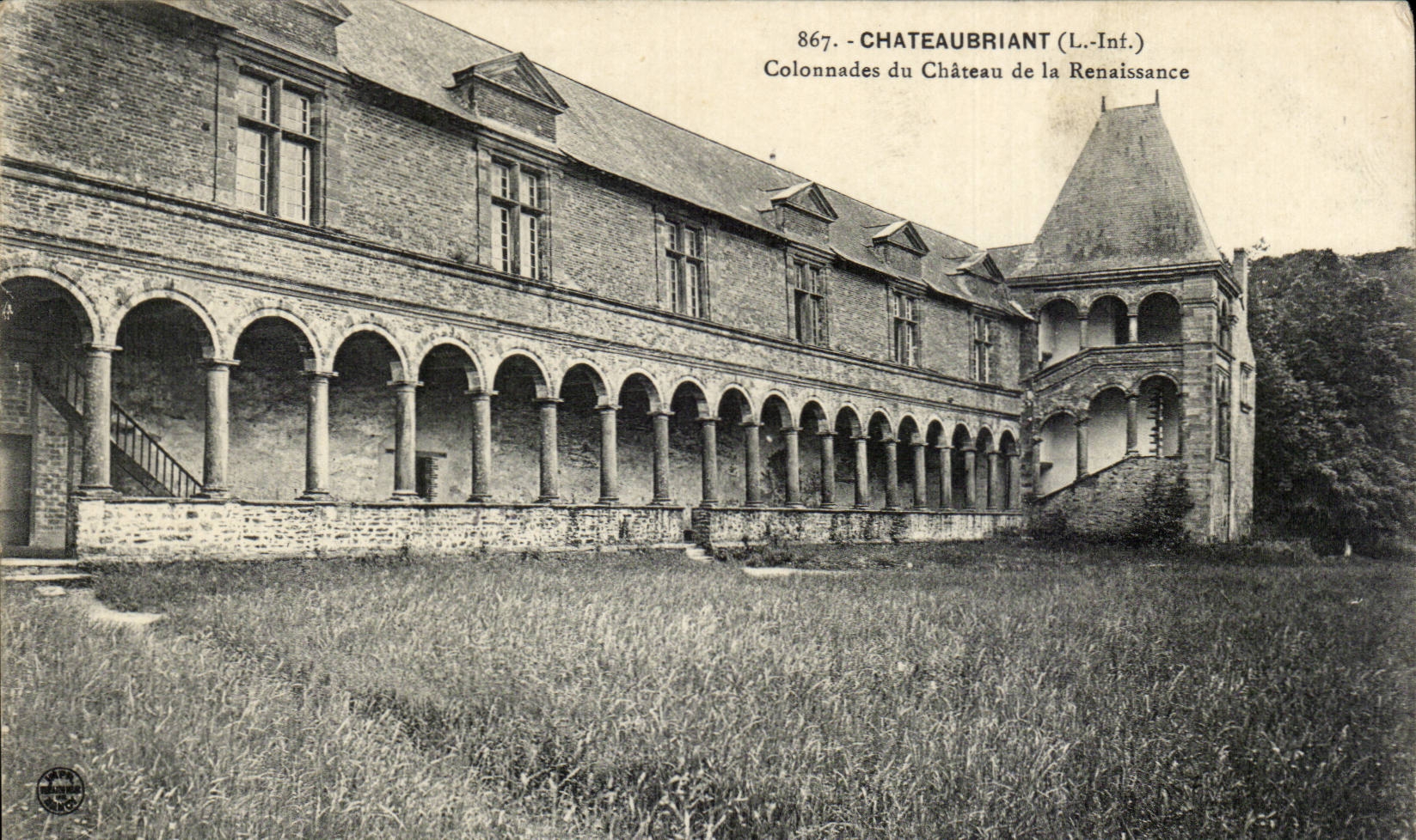 CPA Chateaubriant Colonna des du chateau de la Renaissance