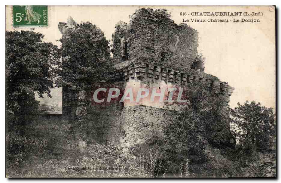 CPA Chateaubriant le vieux chateau Le donjon