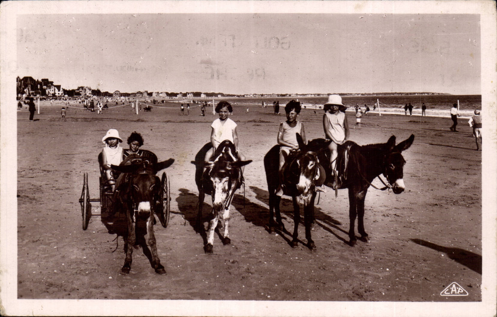 CPA La Baule Promenades a anes sur la plage Donkey Mule