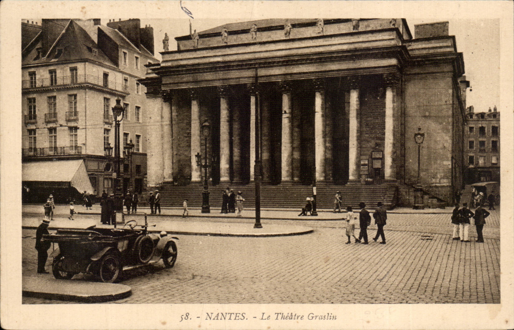 CPA Nantes Le theatre Graslin