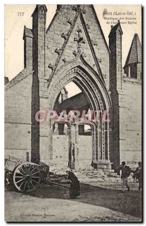 CPA Batz Portique des ruines de l'ancienne eglise