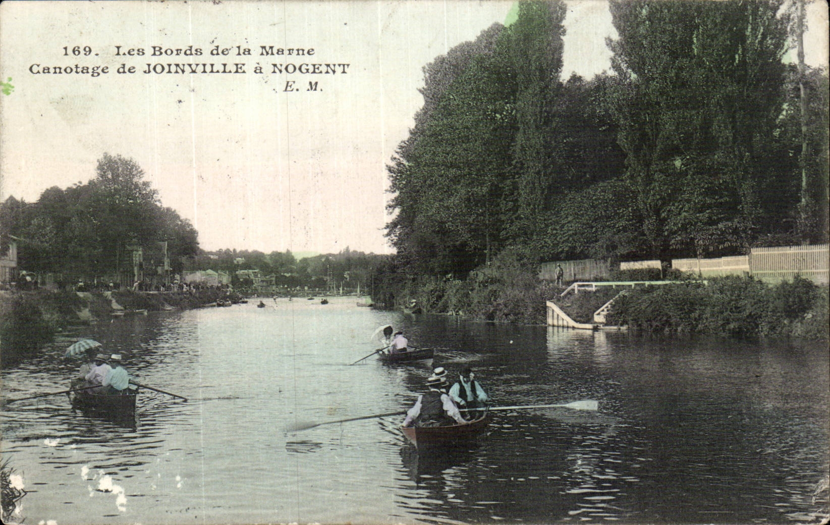 CPA Bords de Marne Canotage de Joinville a Nogent