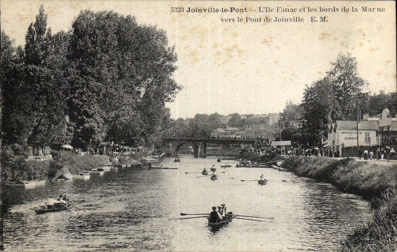 CPA Bords de Marne Joinville le Pont L'ile Fanac et les bords de Marne vers le pont de Joinville