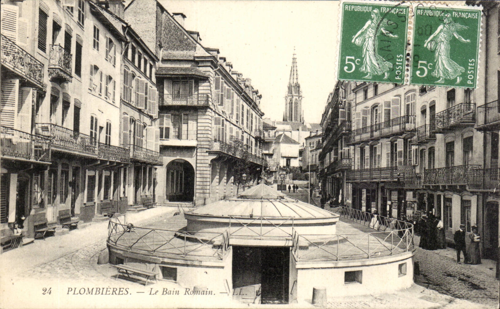 Plombieres - Le Bain Romain - CPA 