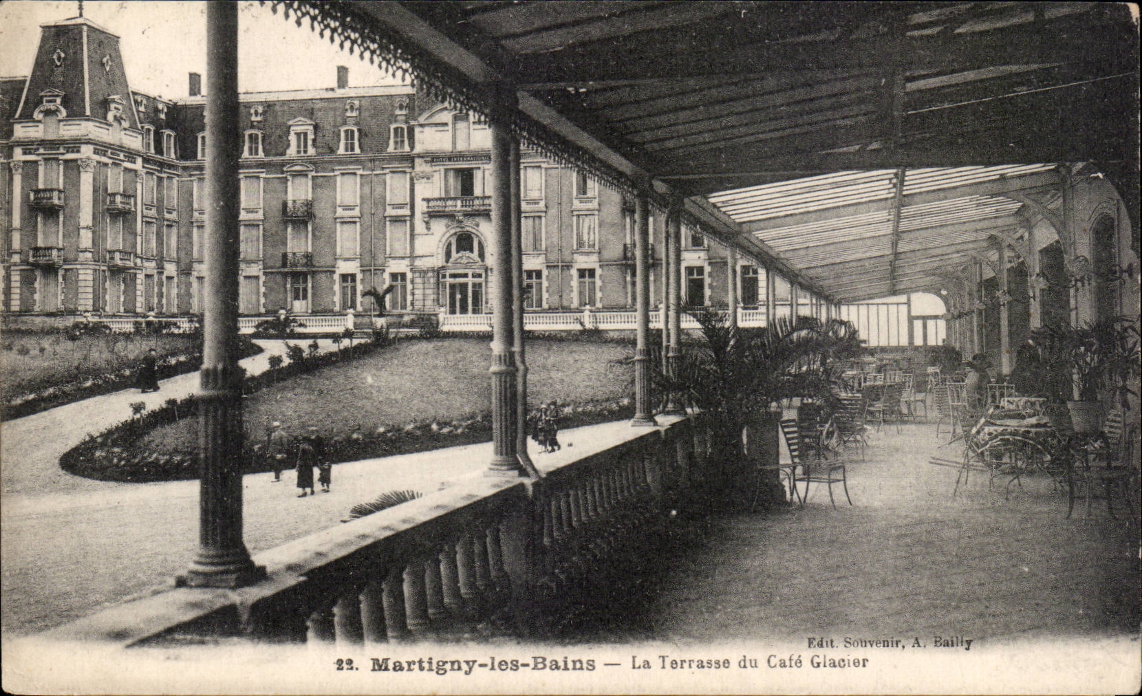 Martigny les Bains - La Terrasse du Cafe Glacier - CPA 