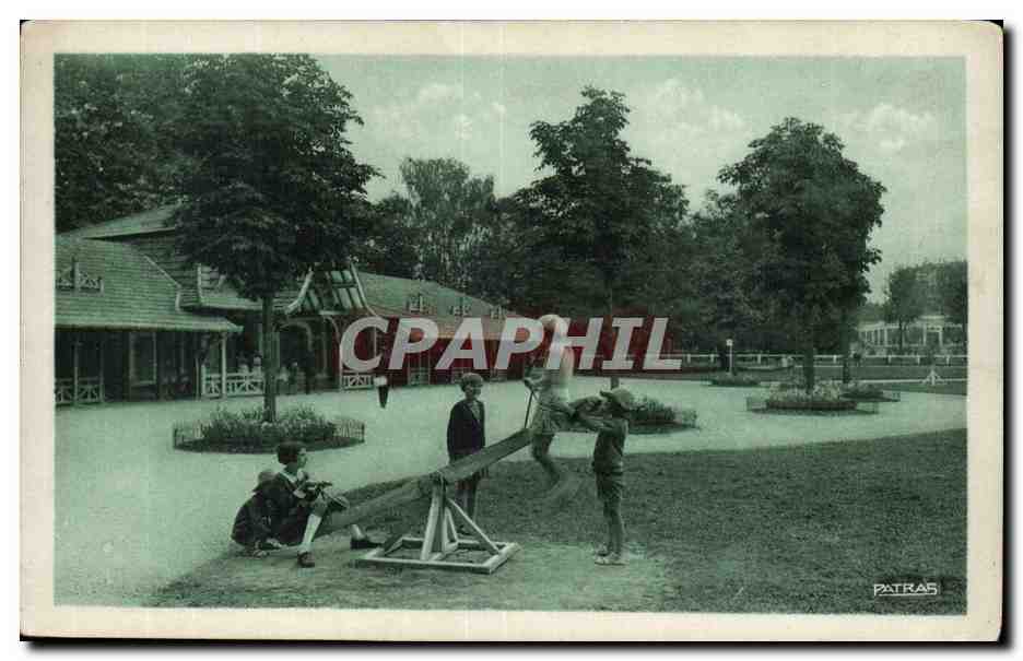 Vittel - Le Parc des Enfants - CPA 
