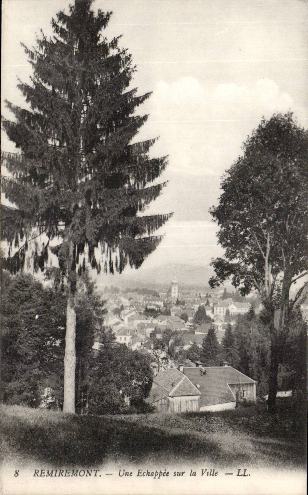 Remiremont - Une echappe sur la Ville - CPA 