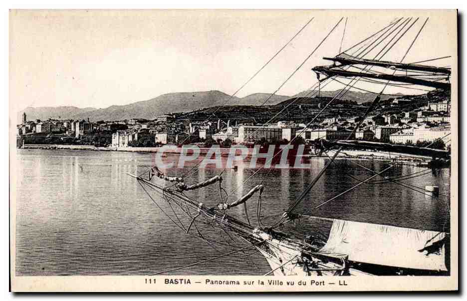 Bastia — Panorama sur la Ville vu du Port — LL