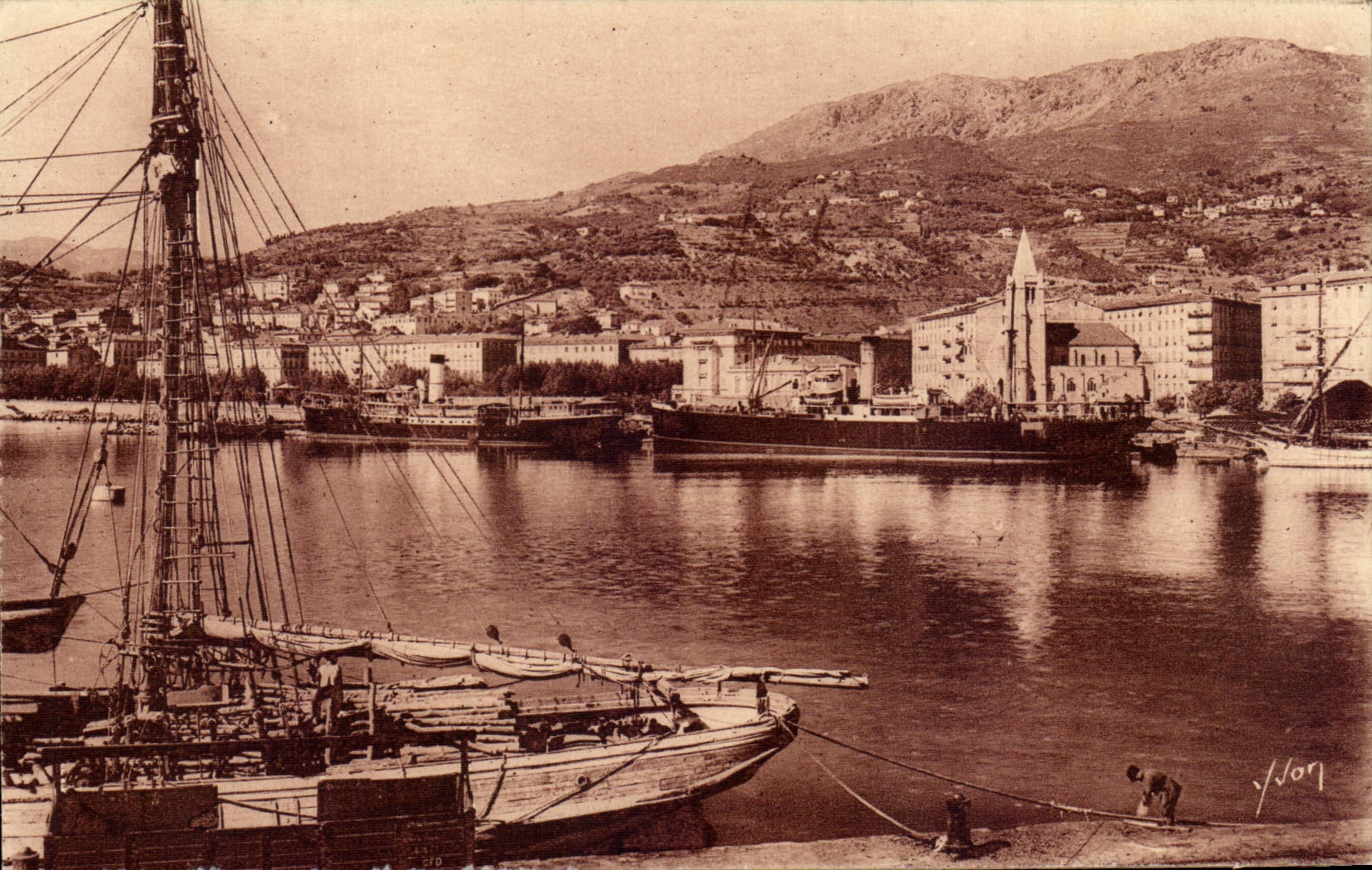 Bastia - Le Nouveau Port — La Corse, île de beauté — Éditions d'An RVON, Paris