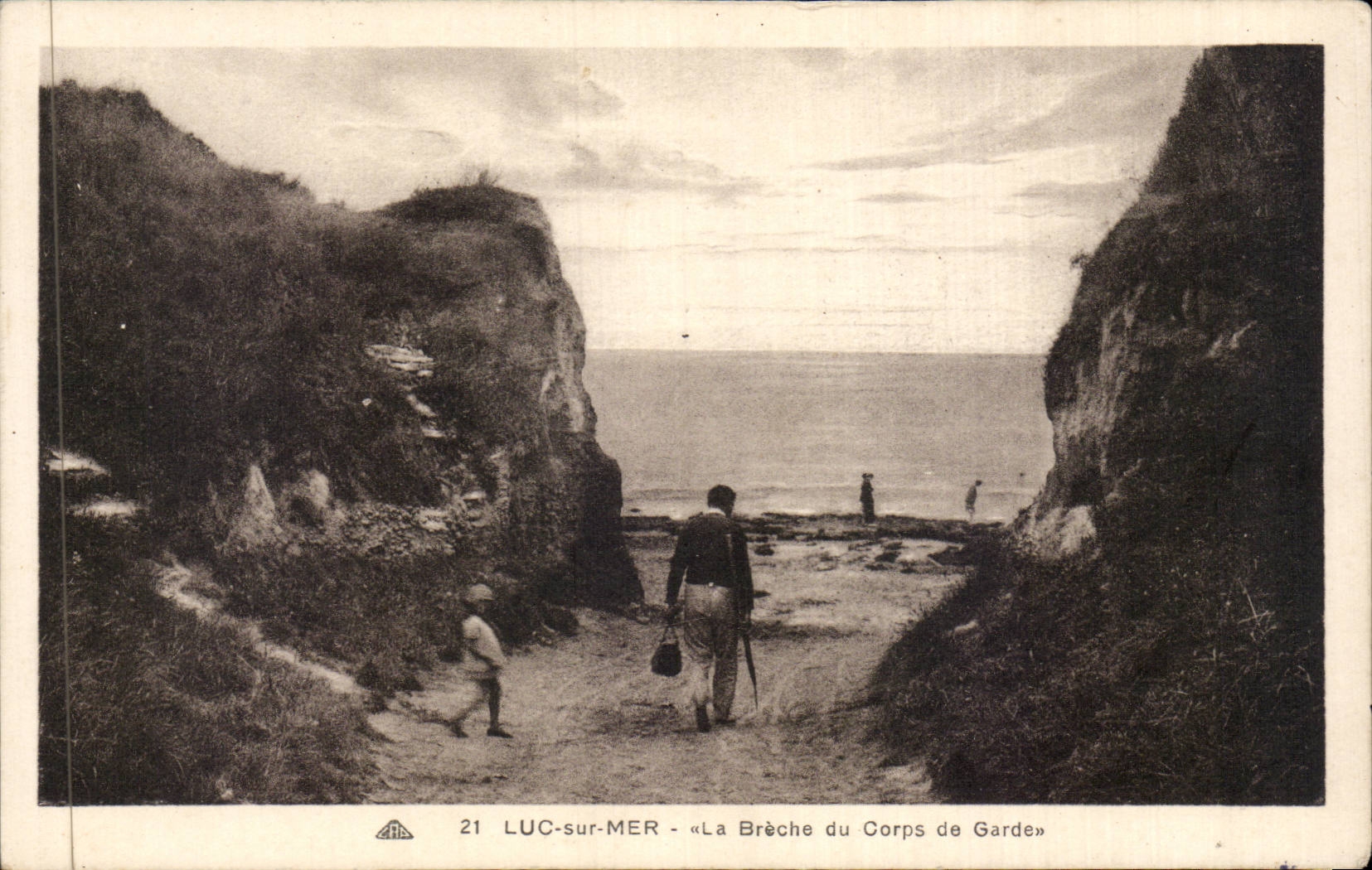 CPA Luc sur Mer La breche du corps de garde