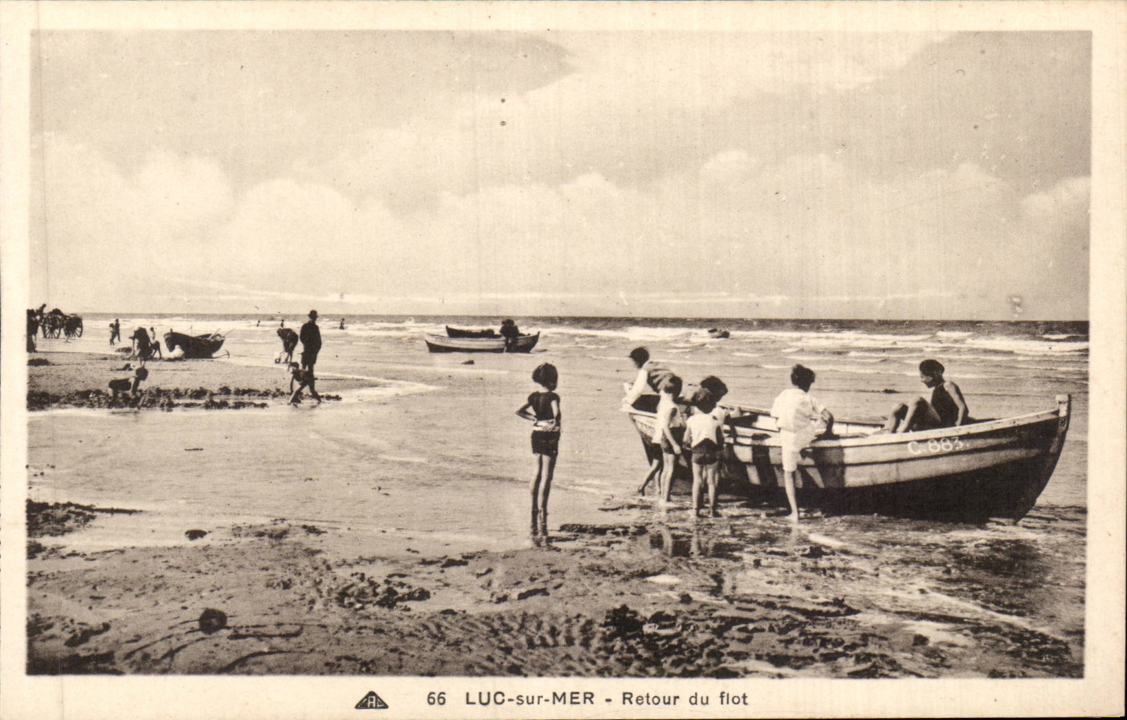 CPA Luc sur Mer Retour du flot Enfants