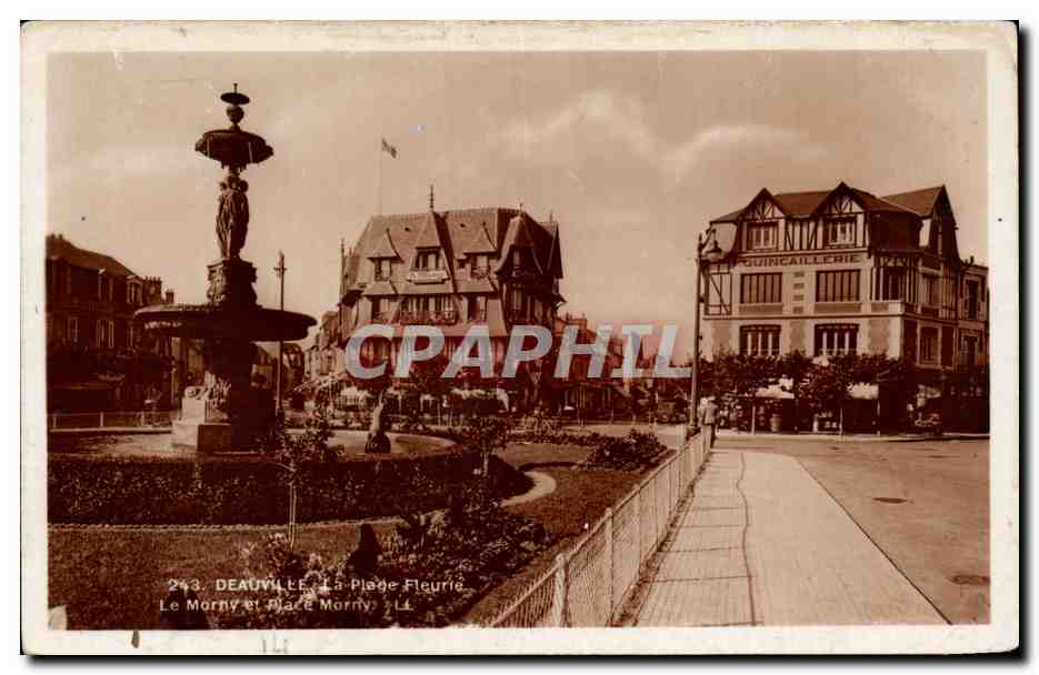 Deauville - La Place Fleurie - Le Morny und Place Morny - Ley et Neuzet, Paris