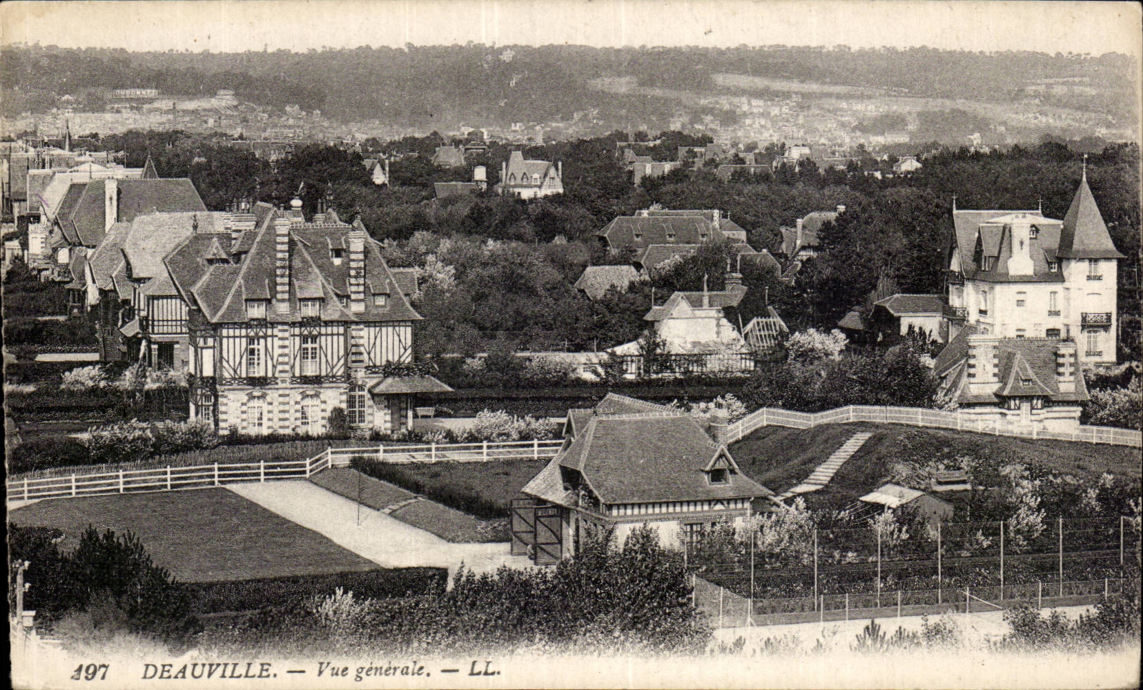 Deauville — Vue générale — LL.