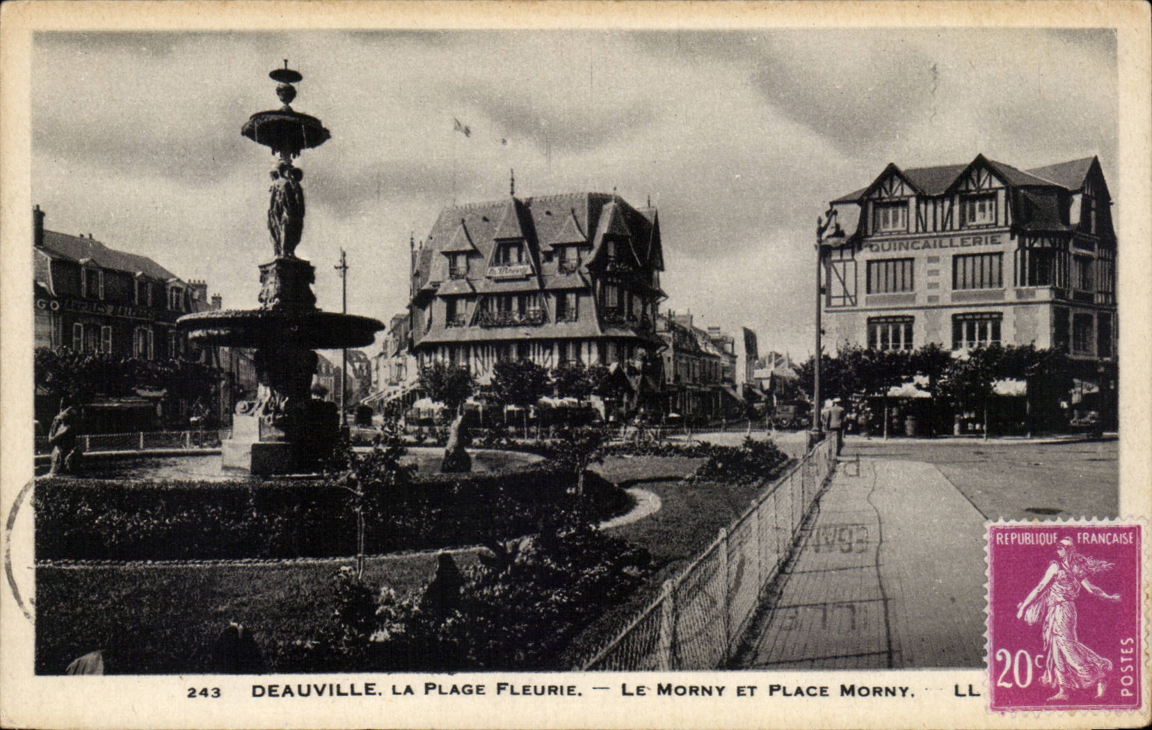 Deauville, Die Blühende Strandpromenade — Le Morny und Place Morny — LL