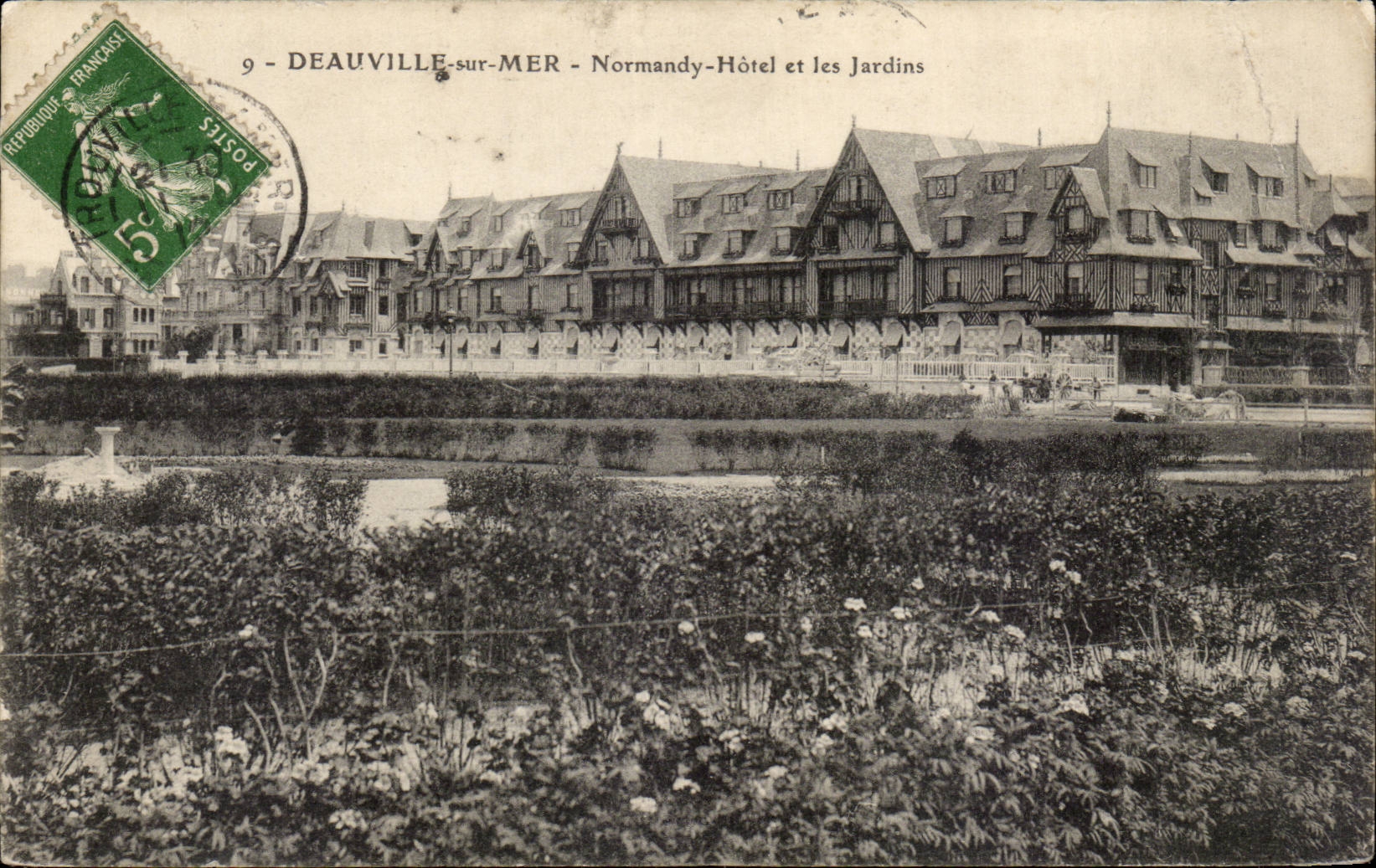 Deauville-sur-Mer - Normandy - Hôtel et les Jardins