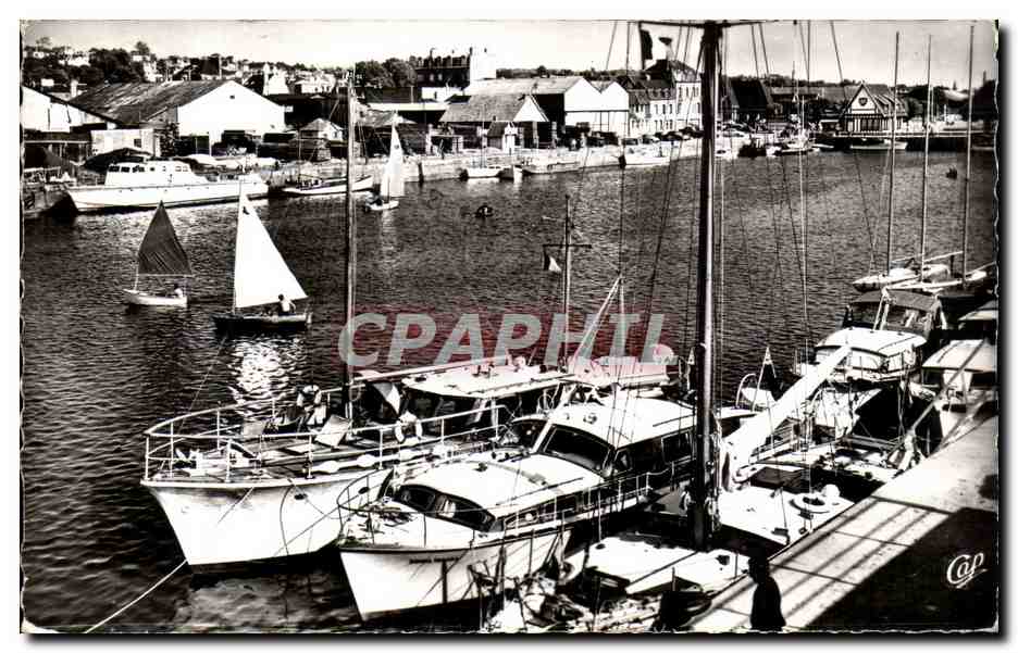 Il bacino dei yacht a Deauville — Centenario di Deauville 1951 — editore C.P.A.P. n°160