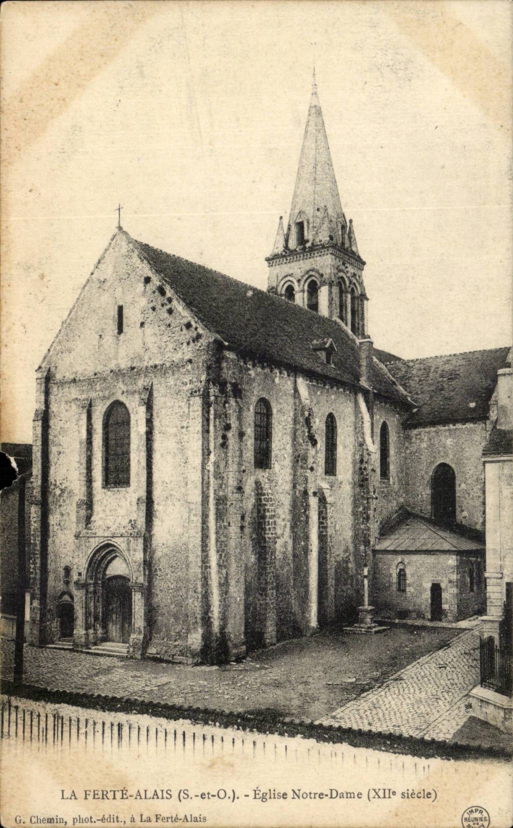 La Ferte Alais - Eglise Notre Dame - CPA 