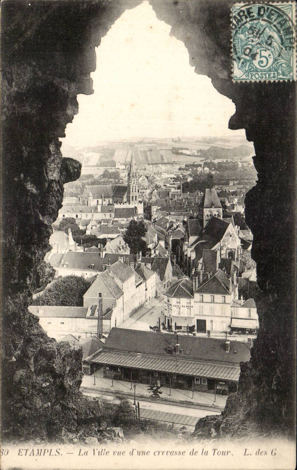 Etampes - La Ville vue d'une crevesse de la Tour - CPA 