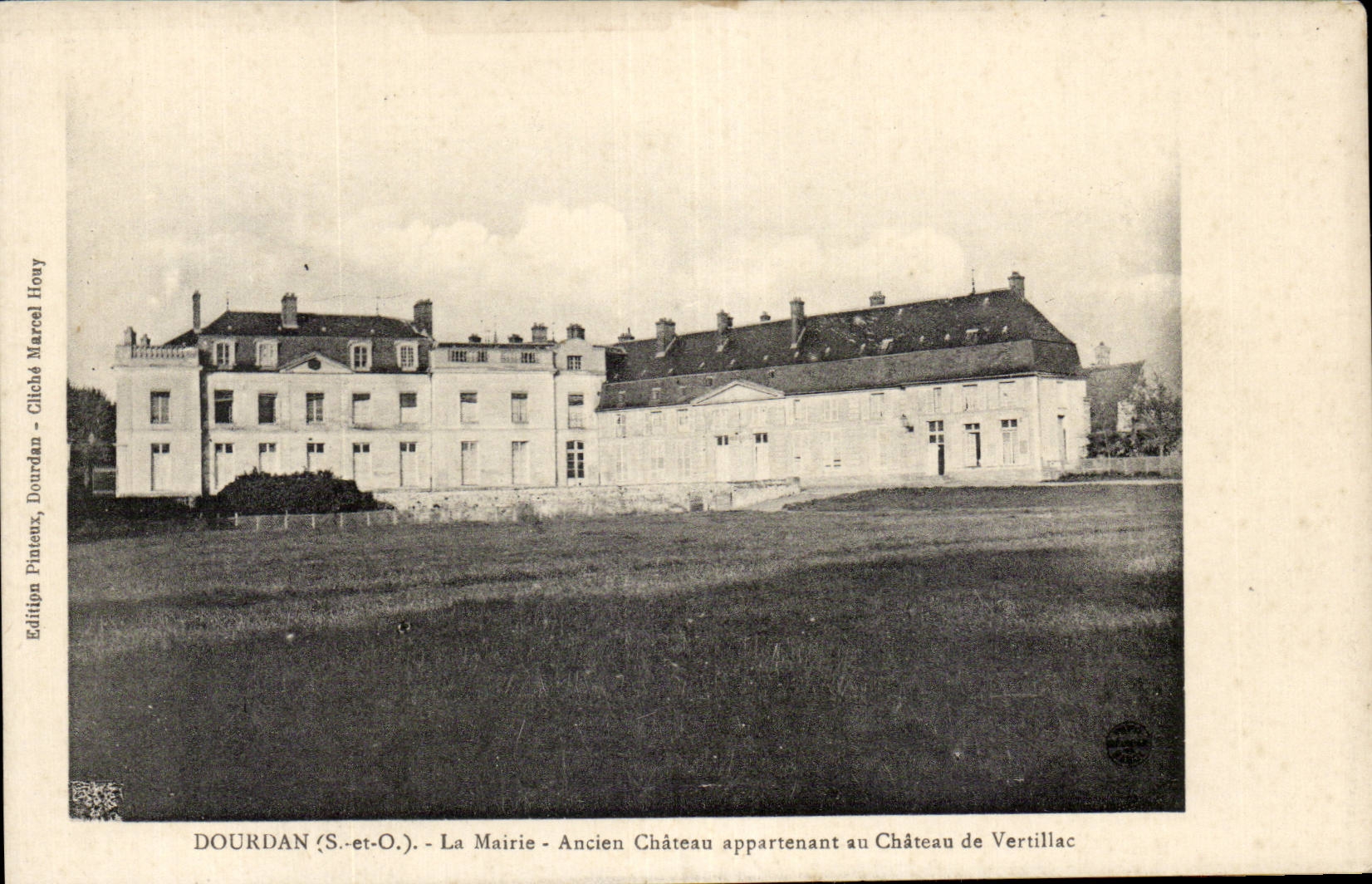 Dourdan - La Mairie - Ancien Chateau - CPA 