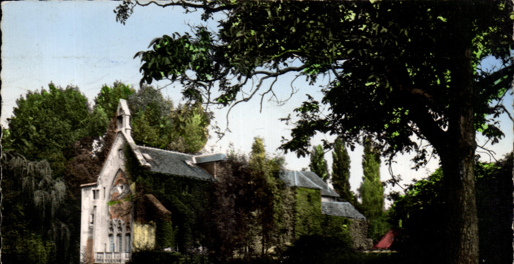Kirche von Villeneuve-Saint-Georges — Bilder Frankreichs 977 — Verlag S.&O.