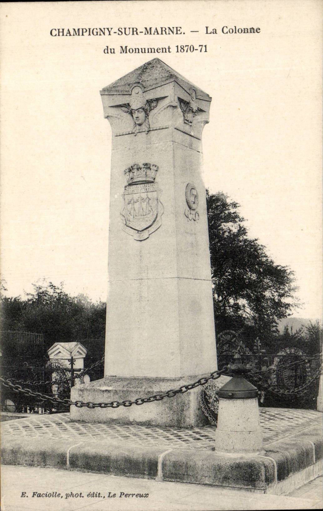CPA Champigny sur Marne Le colonne du monument 1870 1871