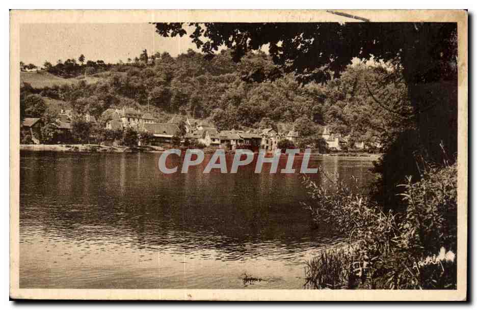 CPA Beaulieu sur Dordogne Region du Limousin Le quartier des pecheurs
