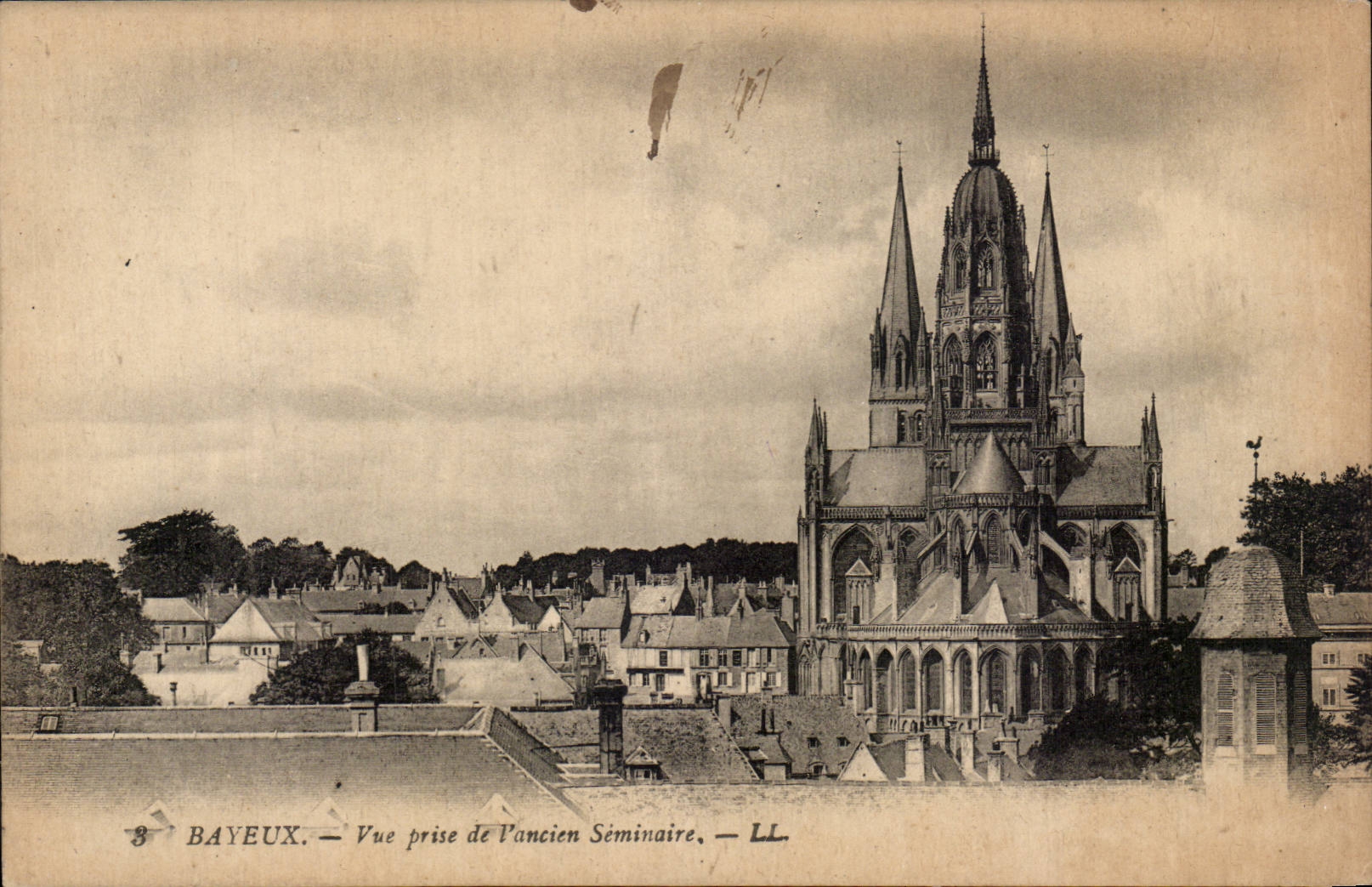 CPA Bayeux Vue prise de l'ancien seminaire