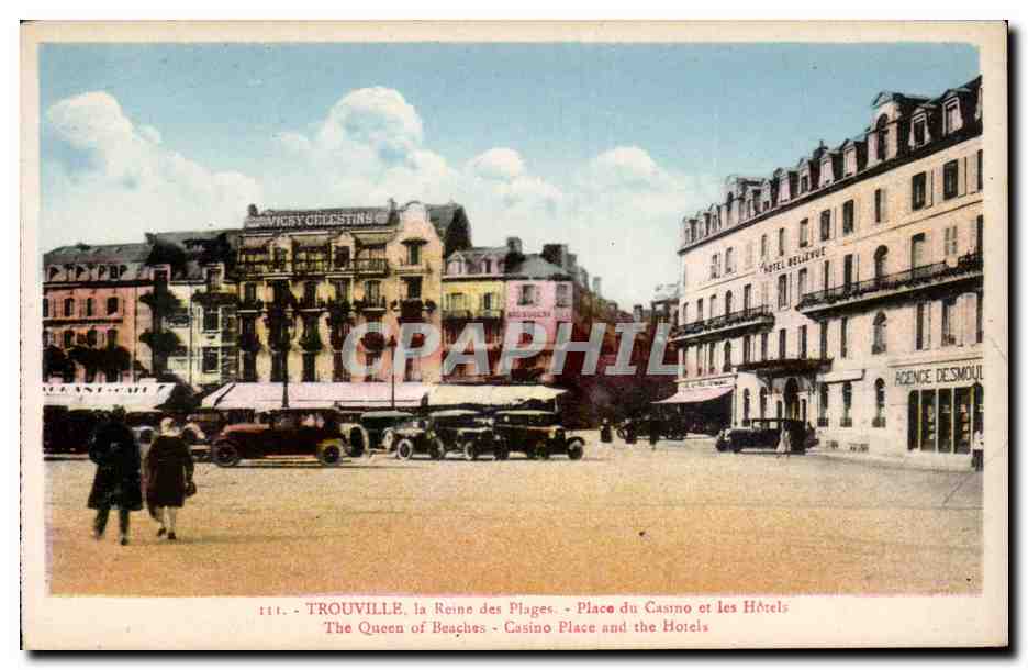 CPA Trouville La reine des plages Place du casino et les hotels