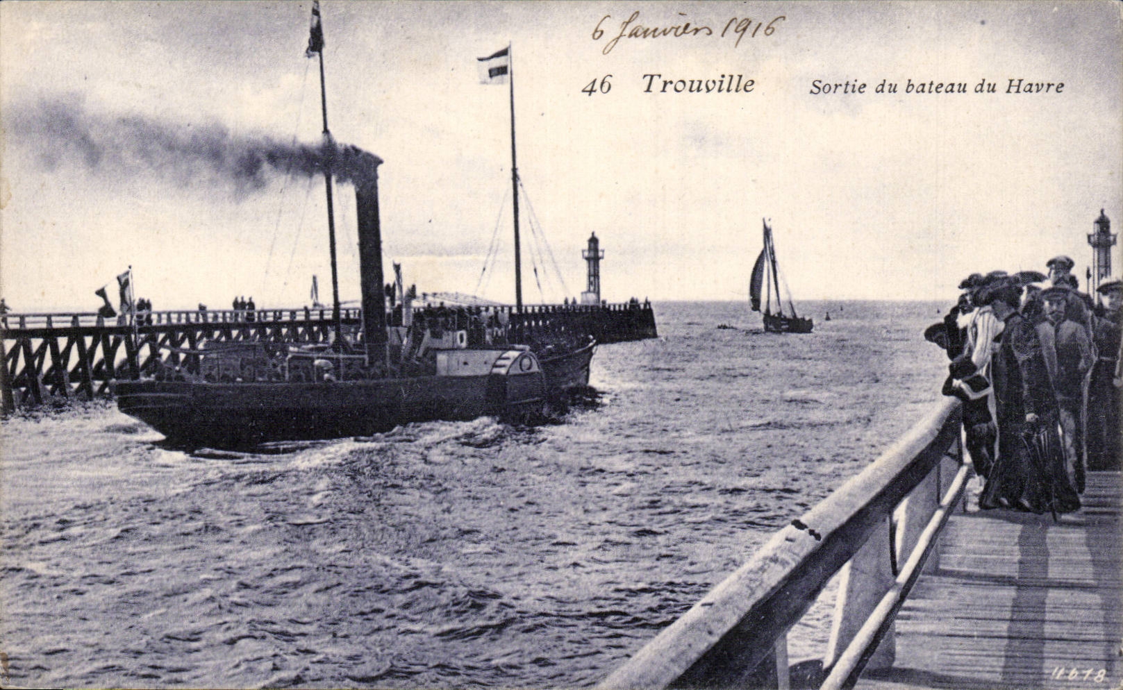 Trouville — Sortie du bateau du Havre — 46 Trouville