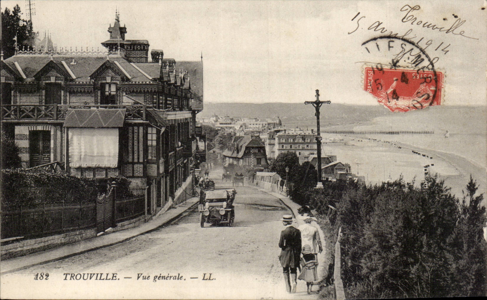 CPA Trouville Vue generale