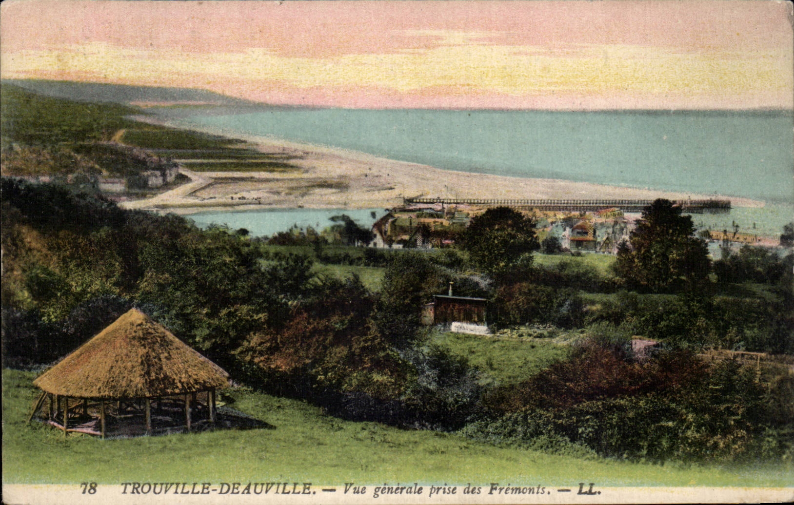 Trouville-Deauville — Vue générale prise des Frémonis — LL.
