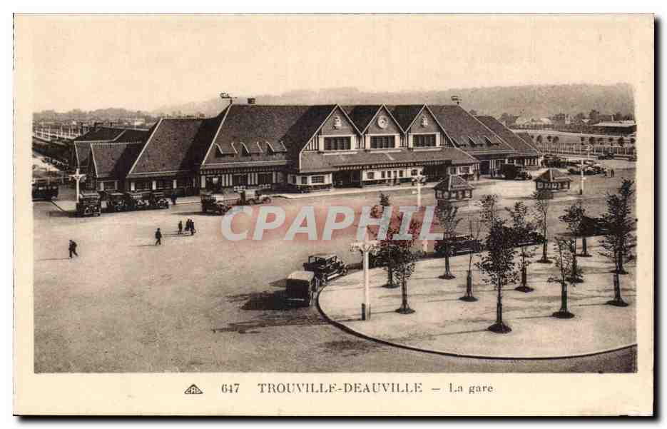 Trouville-Deauville — La gare — CPAPHIL 647
