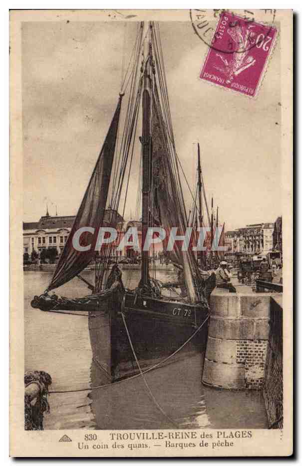TROUVILLE-REINE DES PLAGES — Un coin des quais. — Barques de pêche — Éditeur : CR DES ARTS PHOTOGRAPHIQUES - STRASBOURG-SCHILTIGHEIM