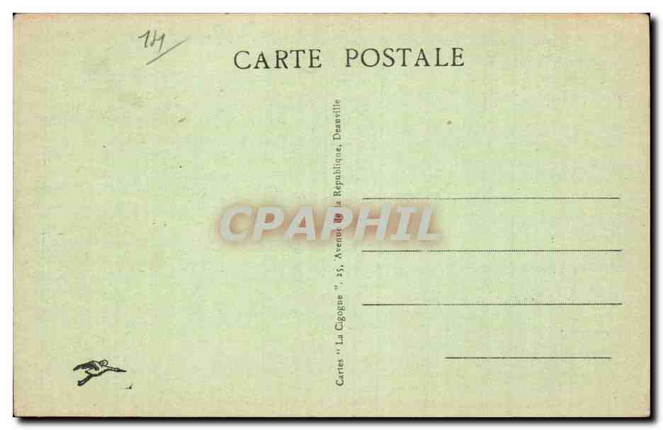CPA Trouville Place du casino et les hotels — Verso