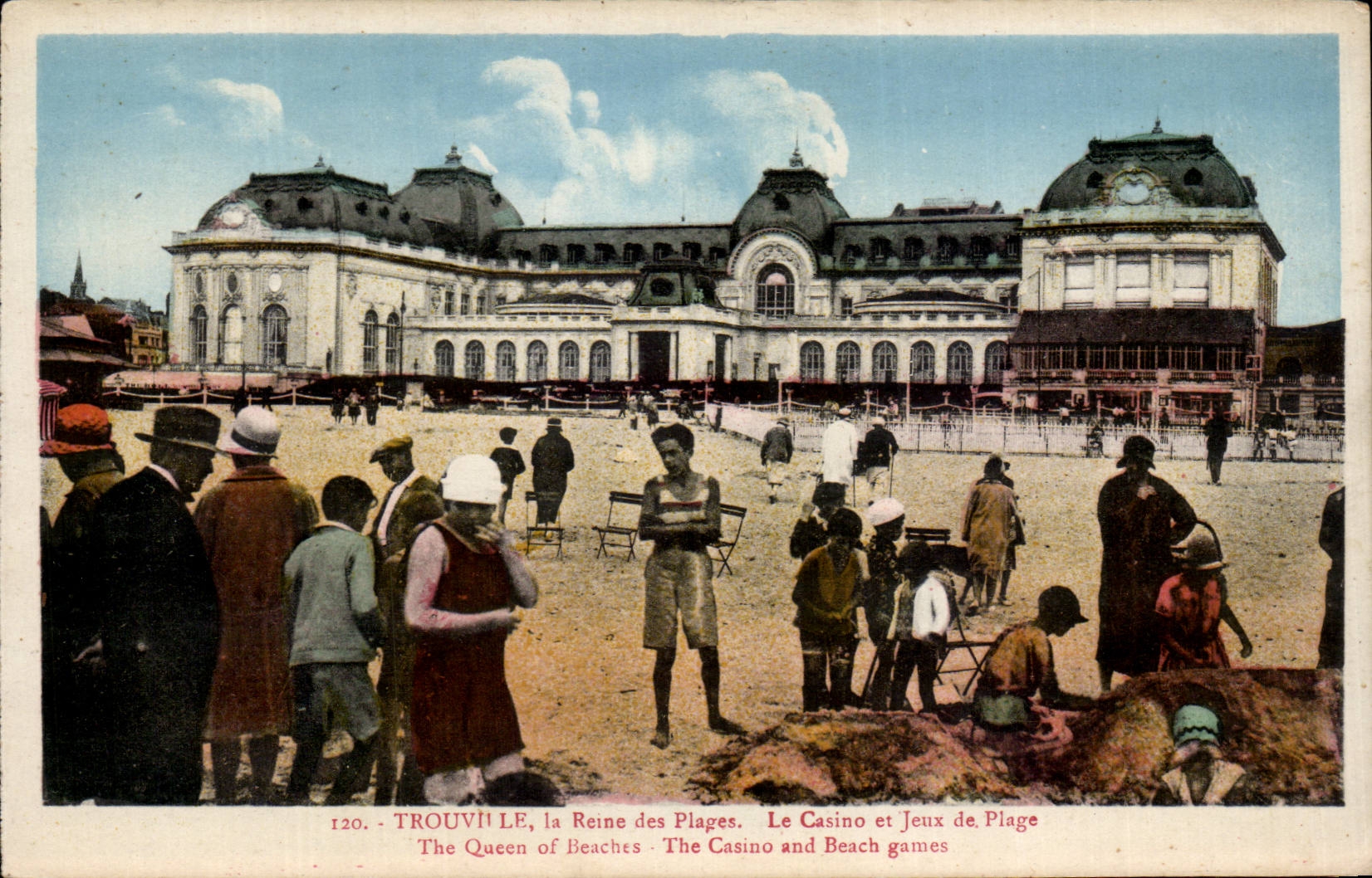 Trouville, la Reine des Plages — Le Casino et Jeux de Plage — n°120