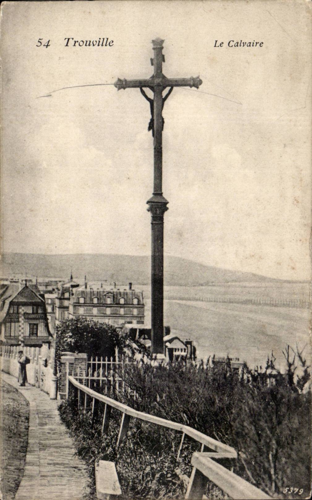 CPA Trouville sur mer Le calvaire