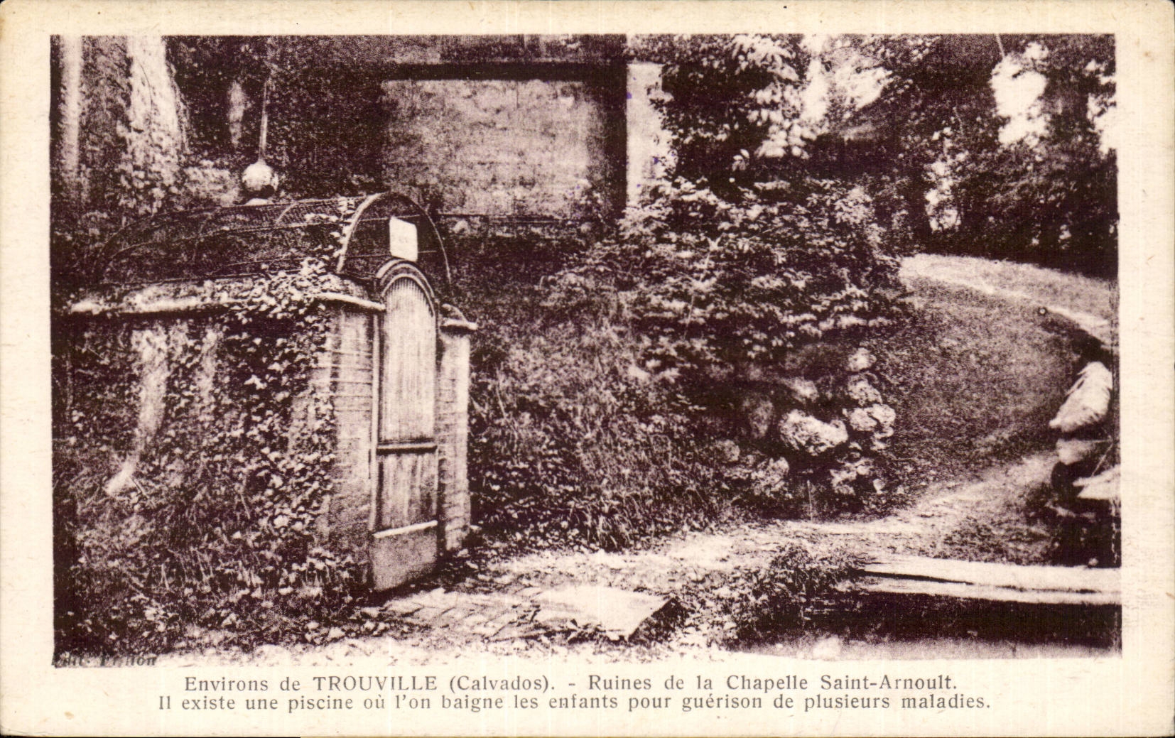 Environs de TROUVILLE (Calvados) — Ruines de la Chapelle Saint-Arnoult — Éditeur L. Le Bon