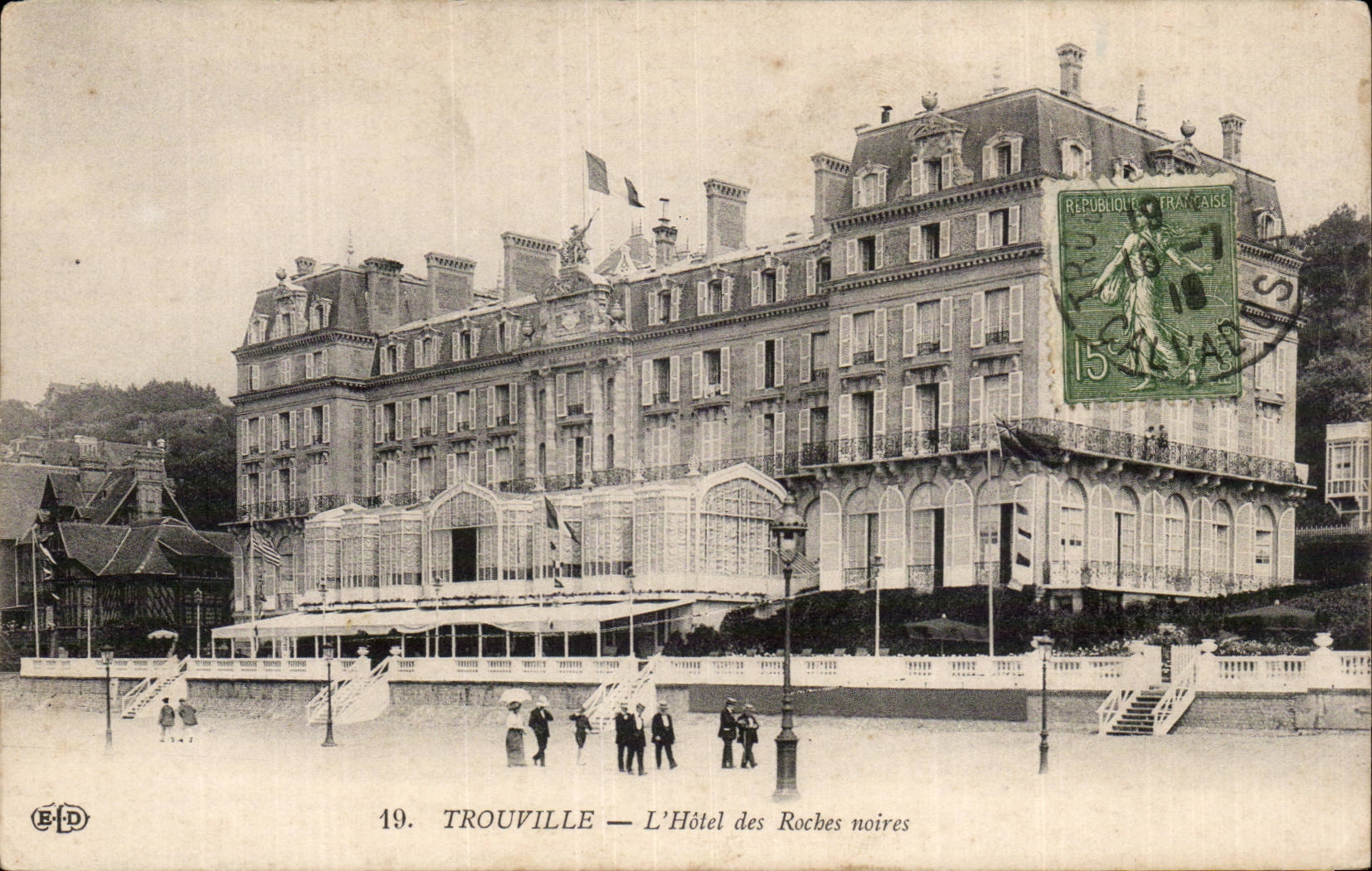 Trouville — L'Hôtel des Roches noires — Éditeur B.D. n°19