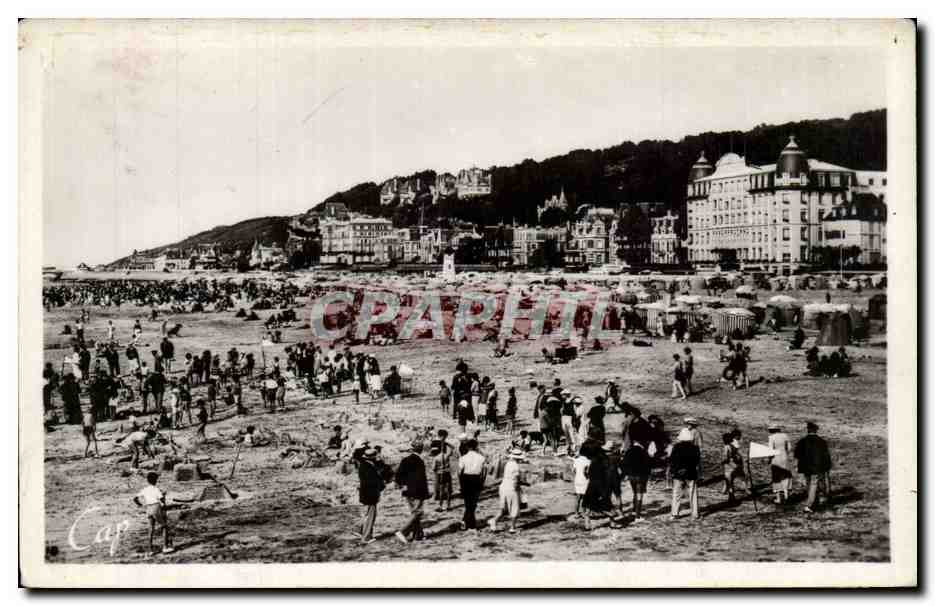 Trouville - Königin der Strände — Panorama der Strandpromenade — Verlag C.A.P. Nr. 853