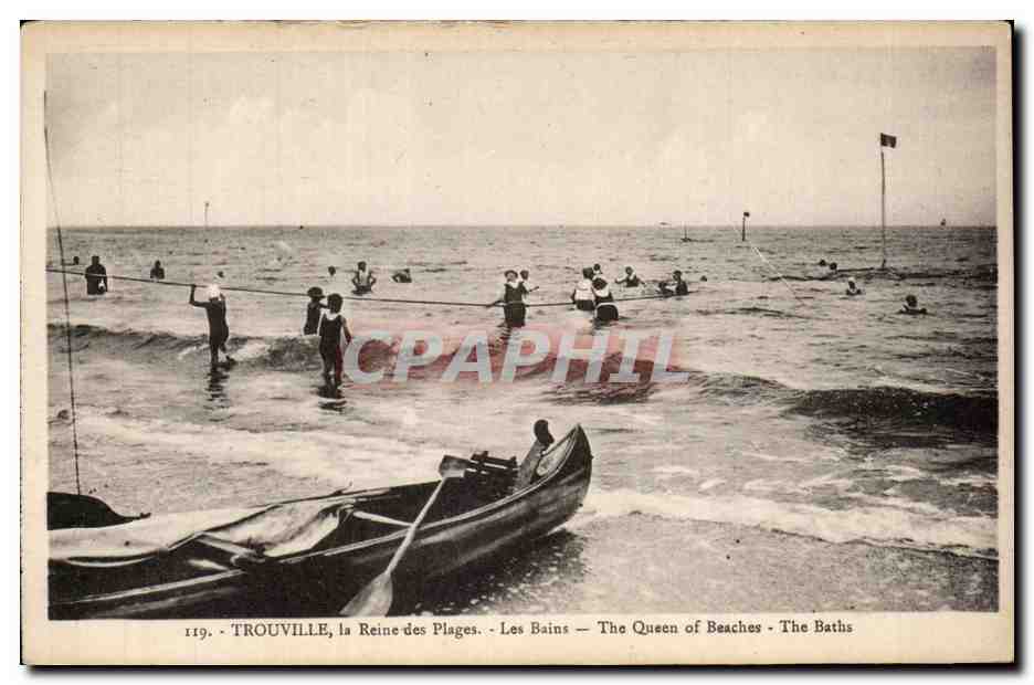 TROUVILLE, la Reine des Plages — Les Bains — The Queen of Beaches - The Baths