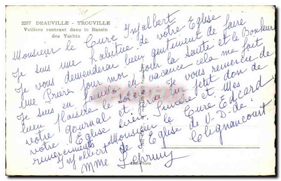 Deauville - Trouville — Voiliers rentrant dans le Bassin des Yachts — Réal Photo — Verso