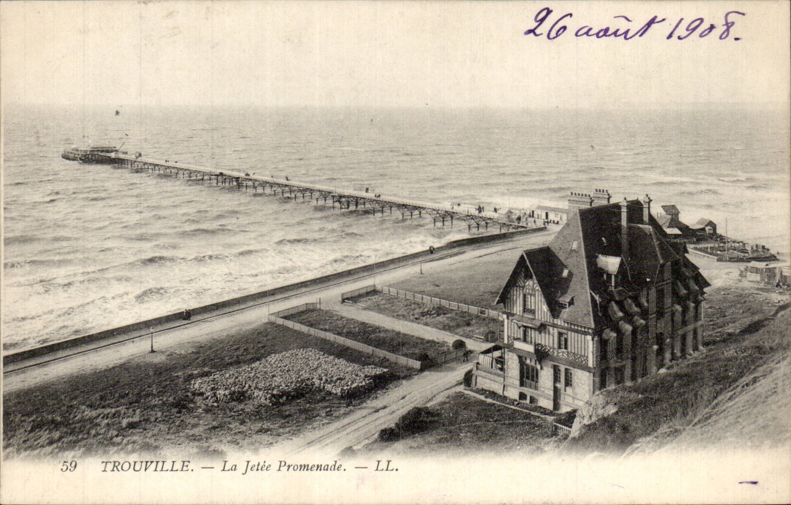 CPA Trouville La jetee promenade