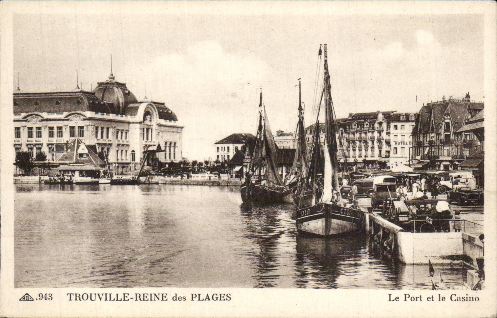 CPA Trouville Le port et le casino