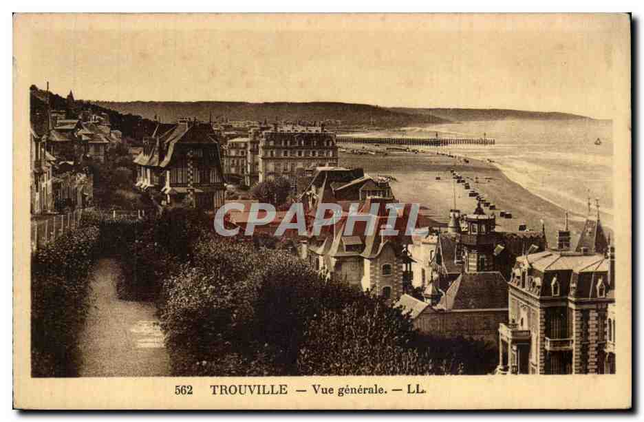 CPA Trouville Vue generale