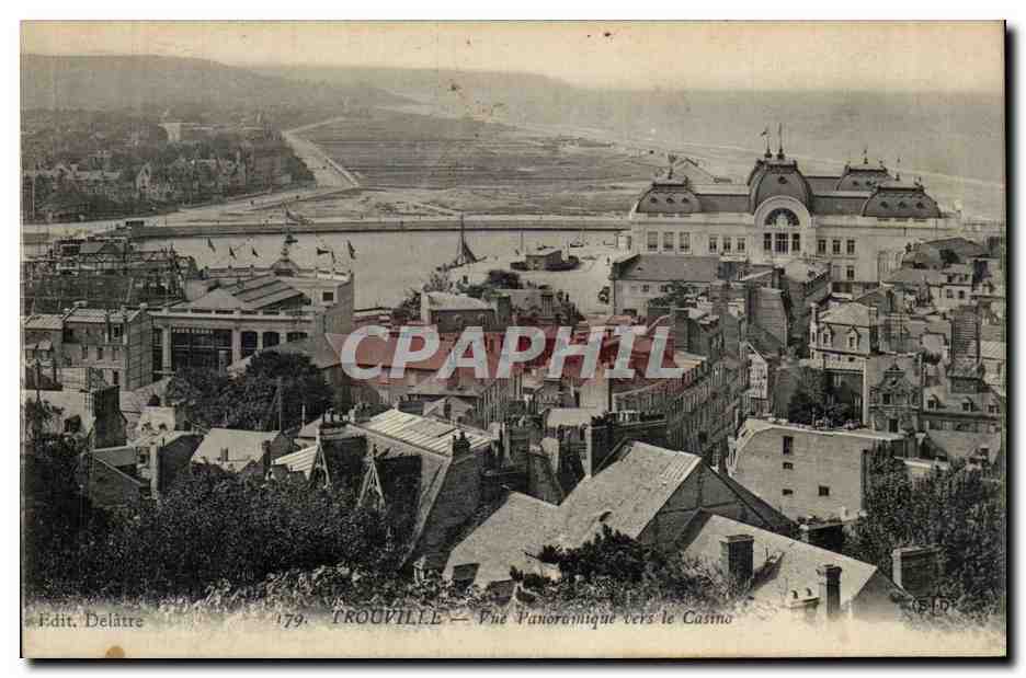 CPA Trouville Vue panoramique vers le casino