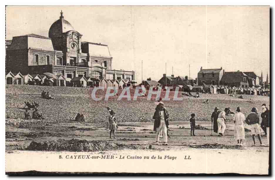 CAYEUX-sur-MER - Le Casino vu de la Plage - LL